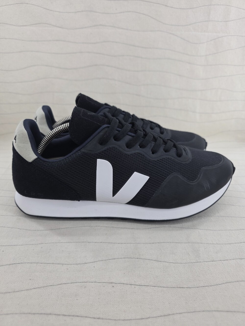 Veja Mens SDU TPU B-Mesh/Suede Black White Casual Sneakers Shoes SZ 11 US/44 EU